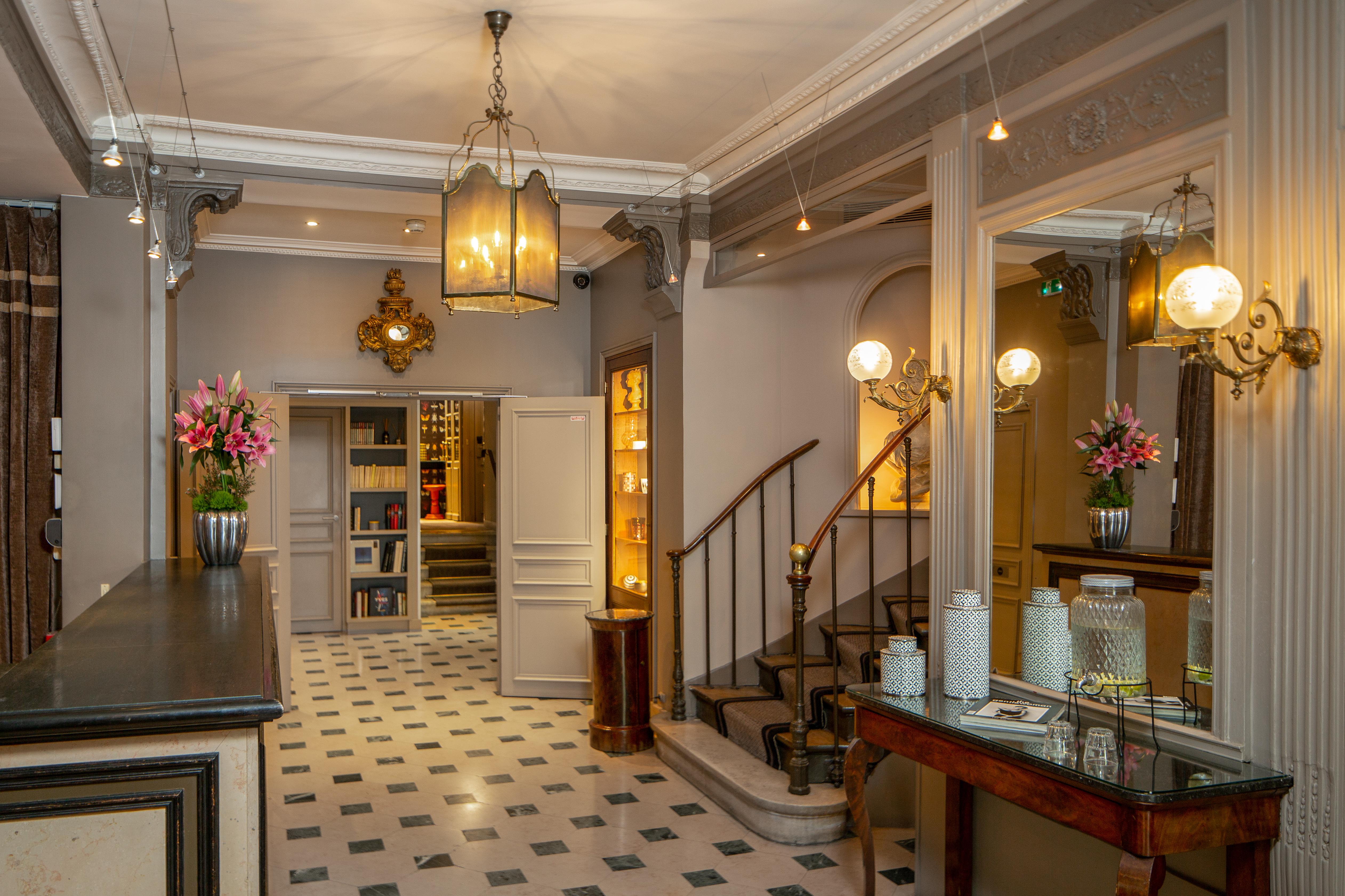 Hotel Louison Paris Luaran gambar